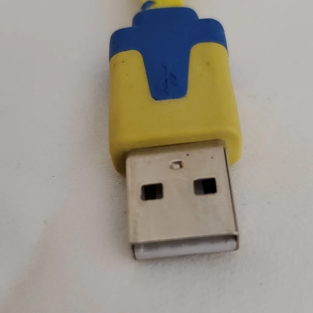 I-Phone, Micro USB & Legacy AIO USB Charger Cable Kit.
